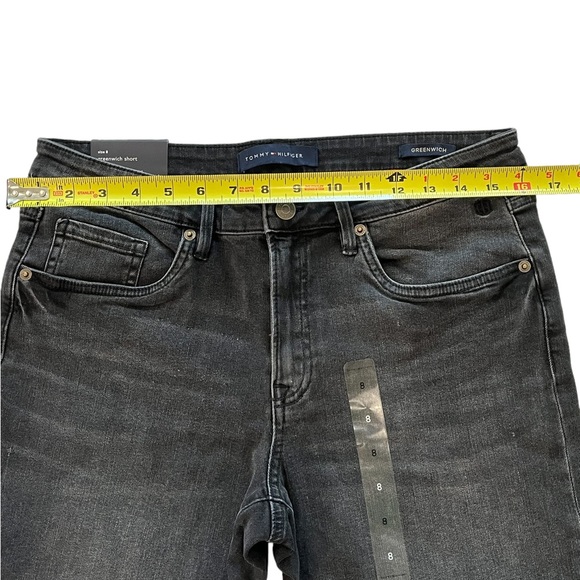 NWT TOMMY HILFIGER Women's Greenwich Cuffed Bermuda Denim Shorts in Black Size 8 - Picture 10 of 10